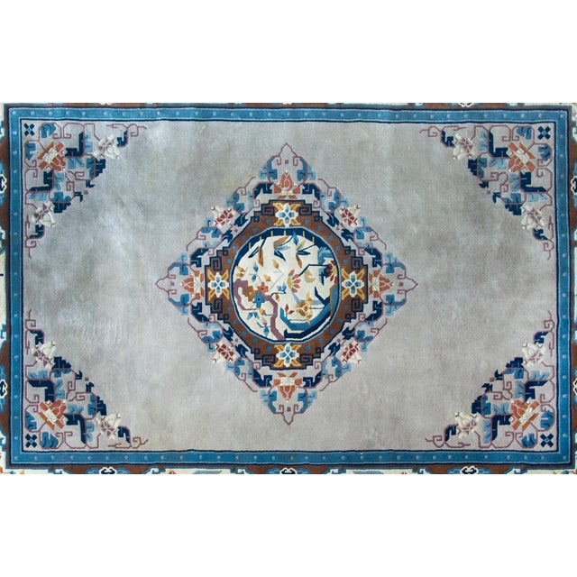 Light Gray Mid-20th Century Chinese Rug For Sale - Image 8 of 15