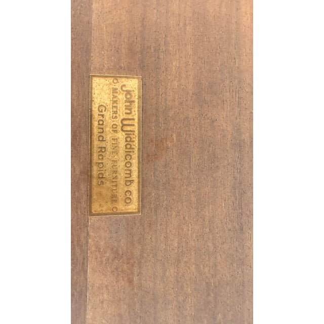 Mid-Century John Widdicomb Walnut Expandable Dining Table With 3 Leaves For Sale - Image 17 of 17