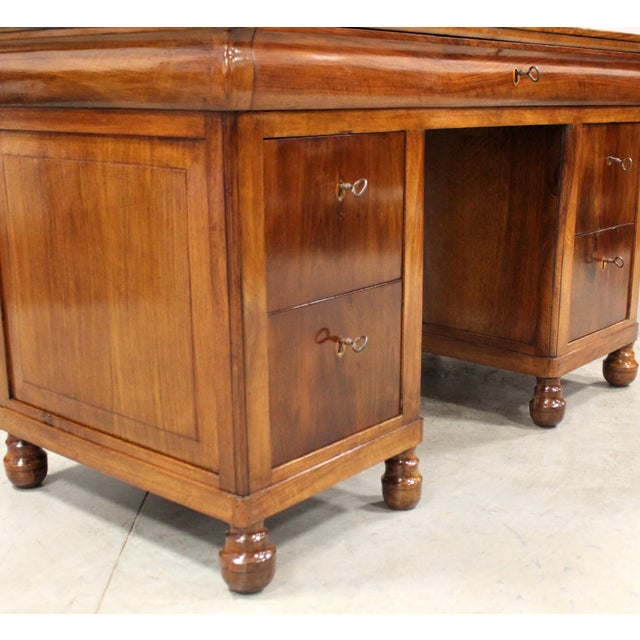 19th Century Italian Desk Table in Walnut For Sale - Image 12 of 15