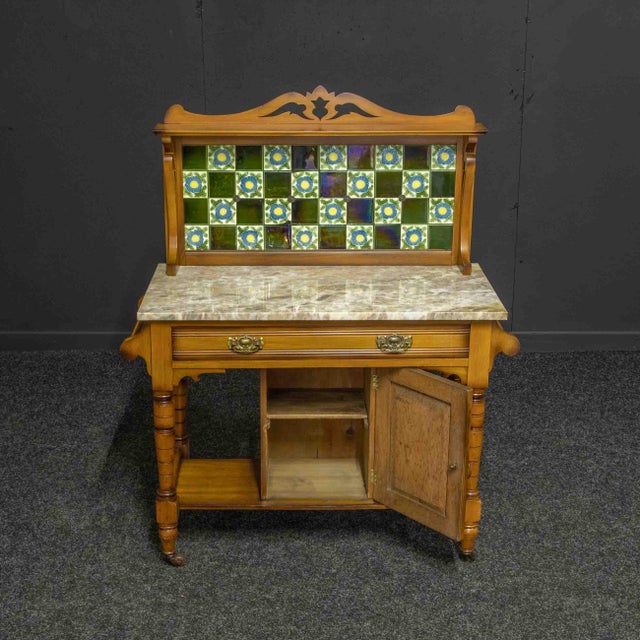 Brown Edwardian Ash Washstand, 1890s For Sale - Image 8 of 18