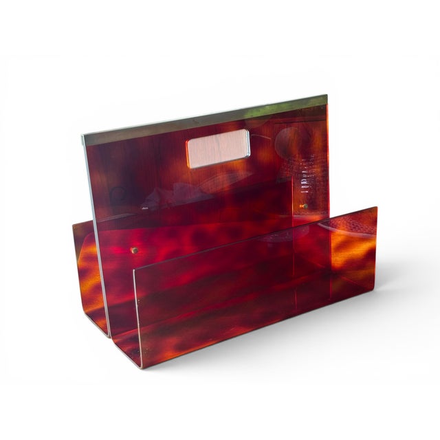 1970s Vintage Magazine Rack in Tortoiseshell Acrylic Glass and Brass by Michel Dumas for Roche Bobois, 1970s For Sale - Image 5 of 5