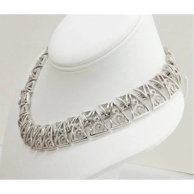 Metal Vintage 1960s Signed Monet Rhodium Plated Interlocking V Shapes Collar Necklace For Sale - Image 7 of 7