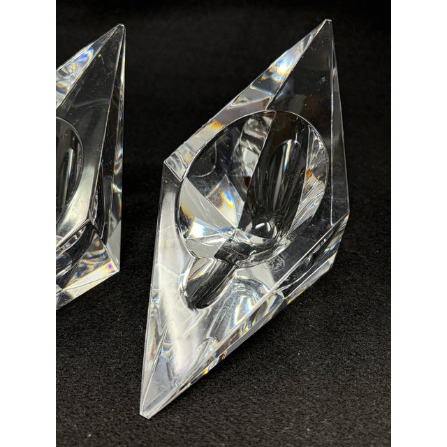 Baccarat 1950s Pair Baccarat Diamond Crystal Ashtrays For Sale - Image 4 of 8
