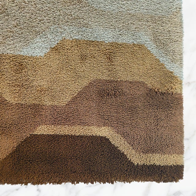 Brown Mid-Century Modern Space Age Italian Wool Rug with Geometric Pattern, 1970s For Sale - Image 8 of 11