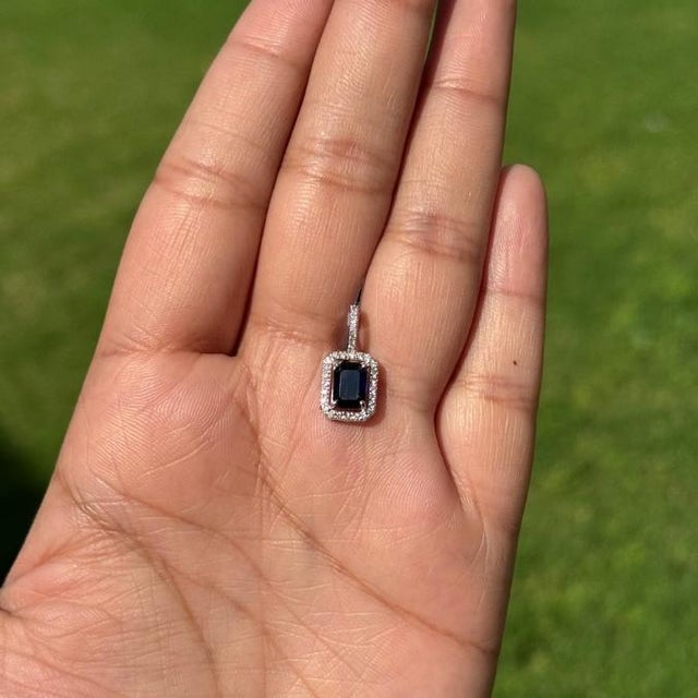 Art Deco 1.21ct Blue Sapphire & Diamond Halo Pendant in 14k White Gold For Sale In New York - Image 6 of 14