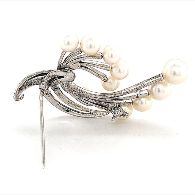 1990s Mikimoto Estate Akoya Pearl Brooch Sterling Silver For Sale - Image 9 of 12