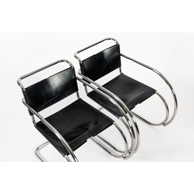 Bauhaus Mr20 Black Leather Arm Chairs by Mies Van Der Rohe for Knoll, 1979 For Sale - Image 9 of 13