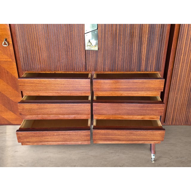 Mid-Century Italian Sideboard from La Permanente Mobili Cantù, 1950s For Sale - Image 15 of 18