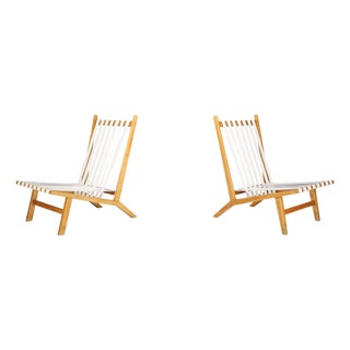 Mid-Century Scandinavian Lounge Chairs in Beech with New Canvas Straps by Børge Mogensen, 1960s, Set of 2 For Sale