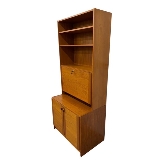 Mid-Century Modern Vintage Danish Modern Domino Møbler 2-Piece Teak Bar Cabinet For Sale - Image 3 of 9