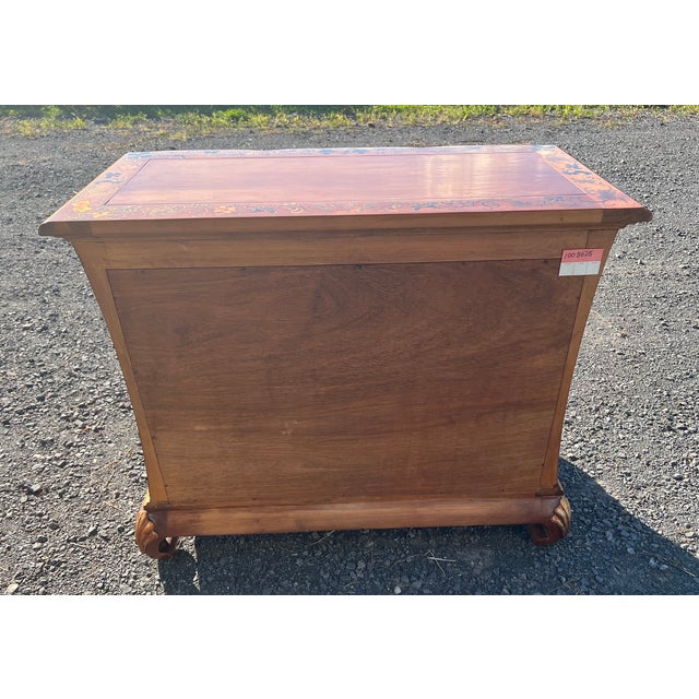 Vintage Hand-Painted Chinoiserie Serpentine Three-Drawer Chest For Sale - Image 4 of 17