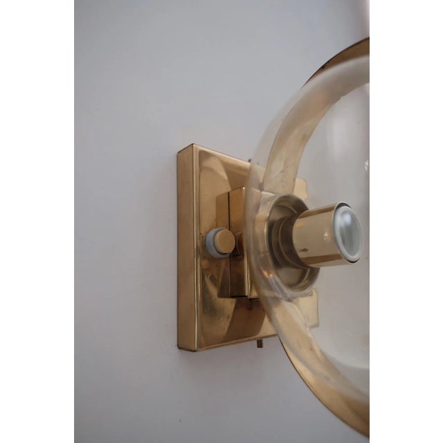 Mid-Century Italian Wall Light Scultpure in Glass and Brass, 1950s For Sale - Image 6 of 7
