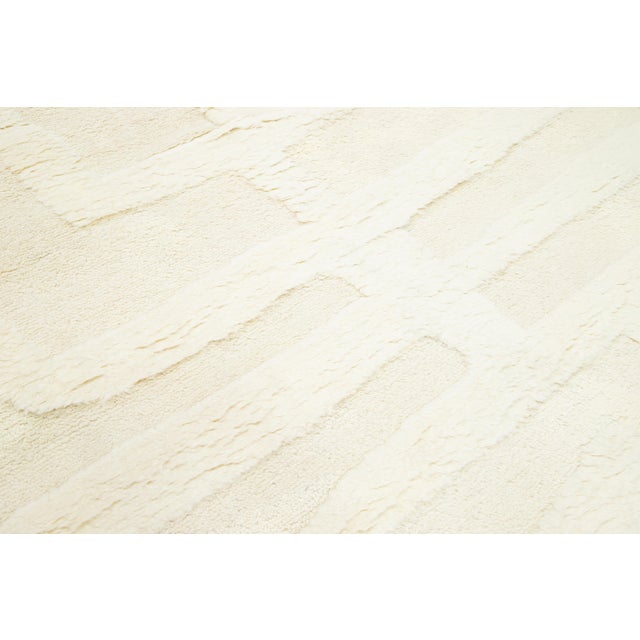 Room Size Comtemporary Natural Moroccan Style Wool Rug Handmade in Ivory For Sale - Image 9 of 10