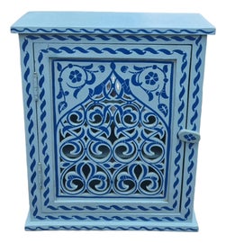 Example of New & Custom Architectural Elements