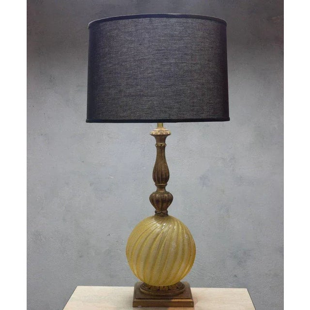Gold Italian Murano Glass Globe Table Lamp With Carved Giltwood Base For Sale - Image 8 of 10