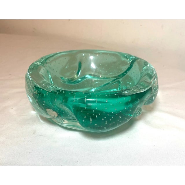 1980s Vintage Hand Blown Elis Bergh Kosta Art Glass Cigarette Cigar Green Ashtray Bowl For Sale - Image 5 of 10