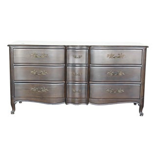 1970's French Provincial Espresso Dresser of Nine Drawers For Sale