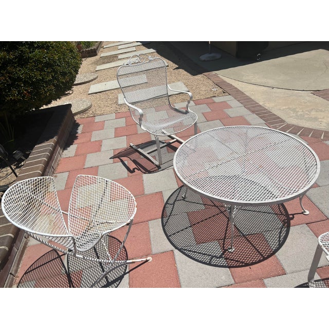 White Mid Century Modern Patio Set, Set of 4 For Sale - Image 8 of 8
