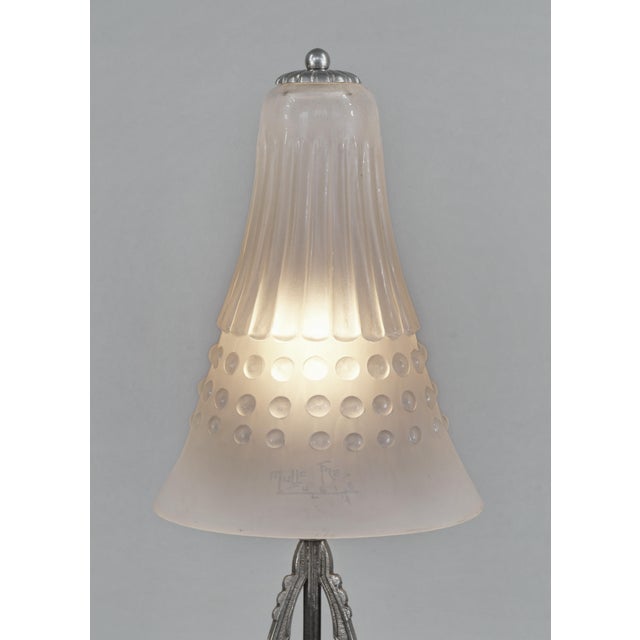 1920s 1920s French Art Deco Muller Freres Frosted Glass & Nickeled Bronze Table Lamp For Sale - Image 5 of 12