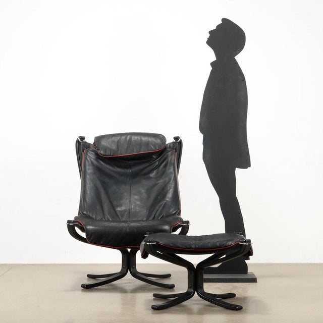 Set of Viking Armchair and Ottoman in Leather from Poltrona Frau, Italy, 1980s For Sale - Image 3 of 16