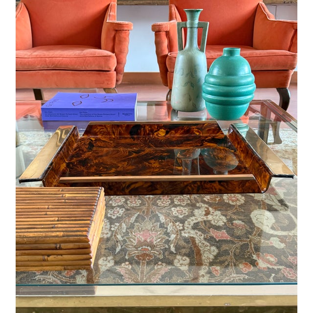 Mid-Century Modern Hollywood Regency Brass and Tortoiseshell Acrylic Tray, Italy, 1970s For Sale - Image 3 of 12