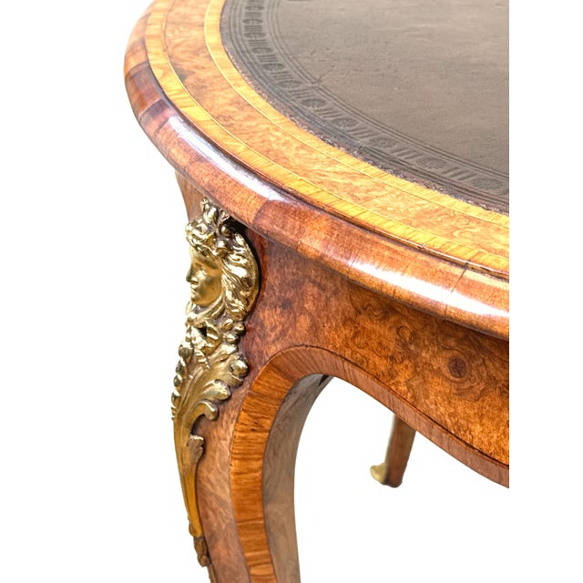 Antique Walnut Kidney Shaped Writing Table by Gillow & Co, 1875 For Sale - Image 11 of 16