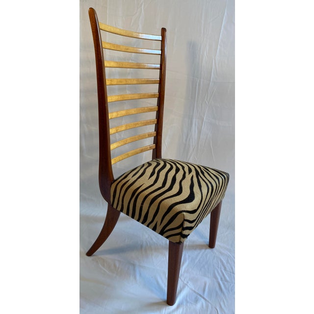 Important Italian Mid-Century Dining Table With 6 Chairs Style of Paolo Buffa For Sale - Image 12 of 17
