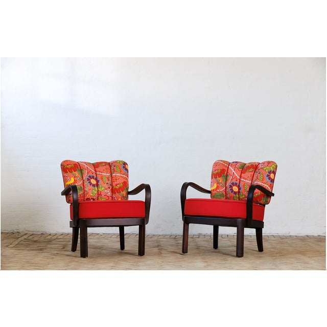 1930s No. 903 and 904 Armchairs in Printed Upholstery by Josef Frank and Wool Upholstery from Kvadrat, 1930s, Set of 2 For Sale - Image 5 of 5