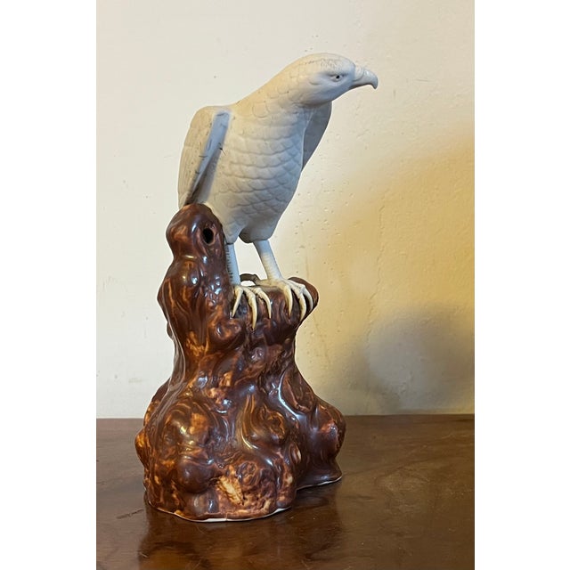 Antique 19th Century Japanese Meiji Porcelain Figure of a Hawk For Sale In New York - Image 6 of 14