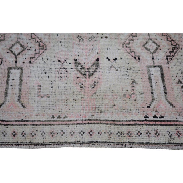1950s Vintage Turkish Anatolian Hand Knotted Wool Rug, 3'8''x7'2'' For Sale - Image 5 of 5