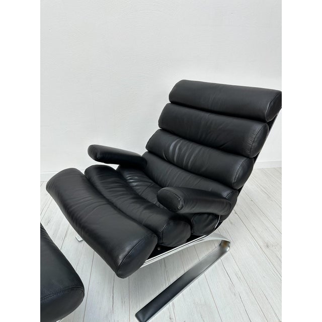 2000 - 2009 Set of Black Leather Sinus Lounge Chair and Ottoman by Reinhold Adolf for COR, 1970s For Sale - Image 5 of 10