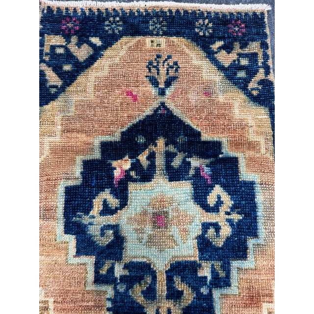Turkish Yastik Rug 1'7" x 2'8" For Sale - Image 4 of 5
