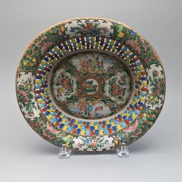 A perfect foundation for a beautiful table. Here is a Chinese export canton famille rose basket & undertray, circa 1875....