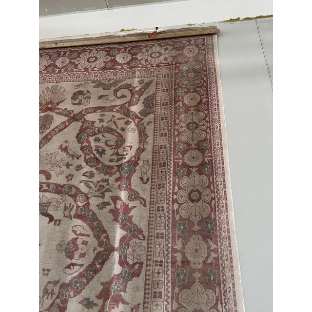 Vintage Rug in Wool, in Good conditions. Designed 1890 to 1919