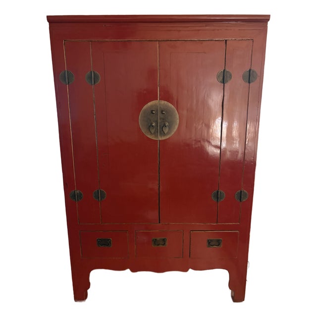 19th Century Excellent Condition Chinese Wedding Cabinet For Sale
