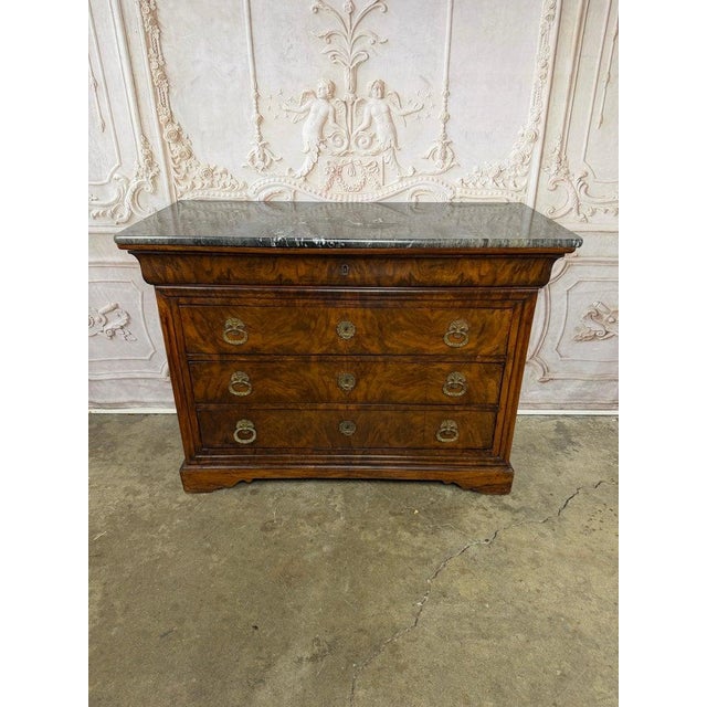Antique French Louis Philippe Burl Walnut Commode-Marble Top For Sale In Los Angeles - Image 6 of 15