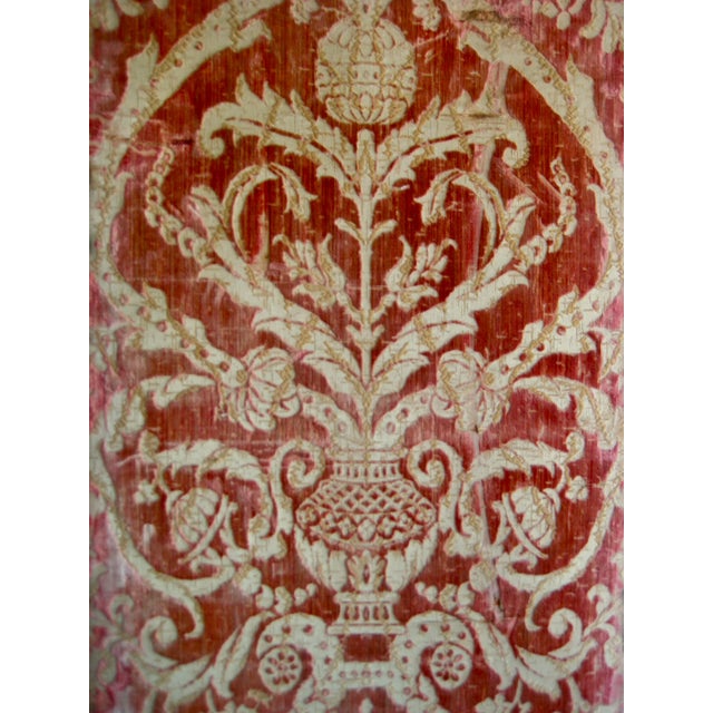 Baroque Venetian Silk Cut Velvet Panel Wall Tapestry 17 Century For Sale - Image 3 of 11