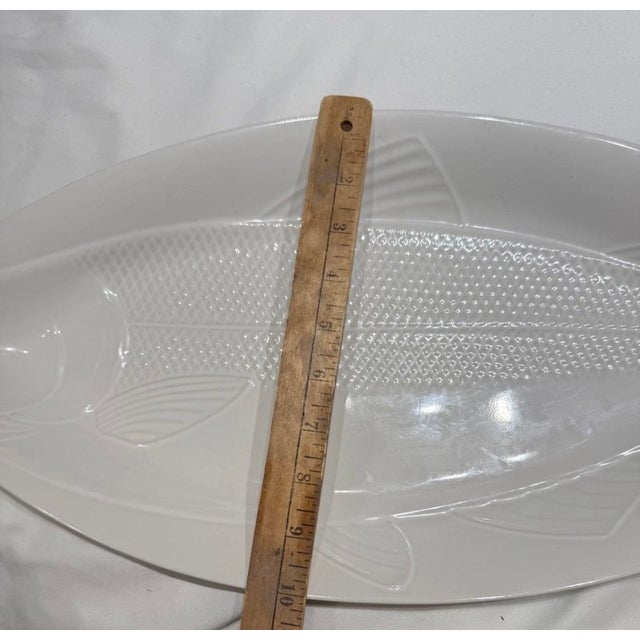 1980s Vintage Japanese Studio Nova Extra Large 22.5” White Ceramic Fish Platter For Sale - Image 5 of 6