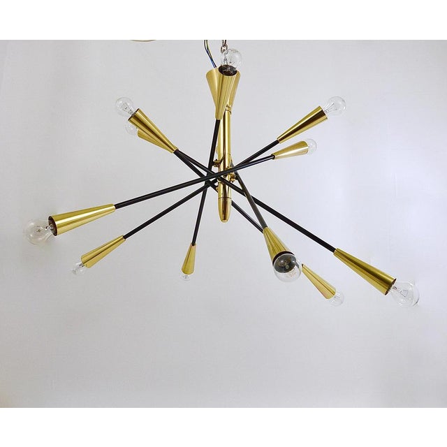 Large Articulating Black and Brass Sputnik Chandelier in the style of Stilnovo, 1950s For Sale - Image 11 of 18