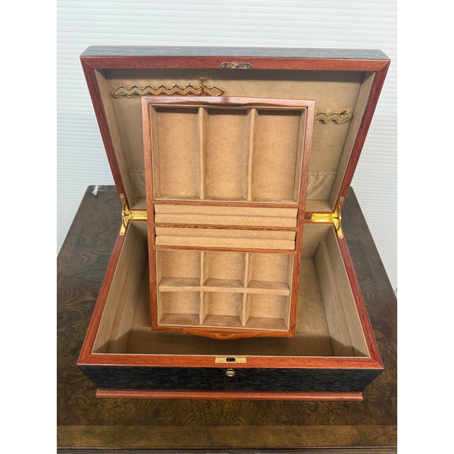 Early 21st Century Agresti Osvaldo Luxury Burl Wood Jewelry Box For Sale - Image 5 of 12