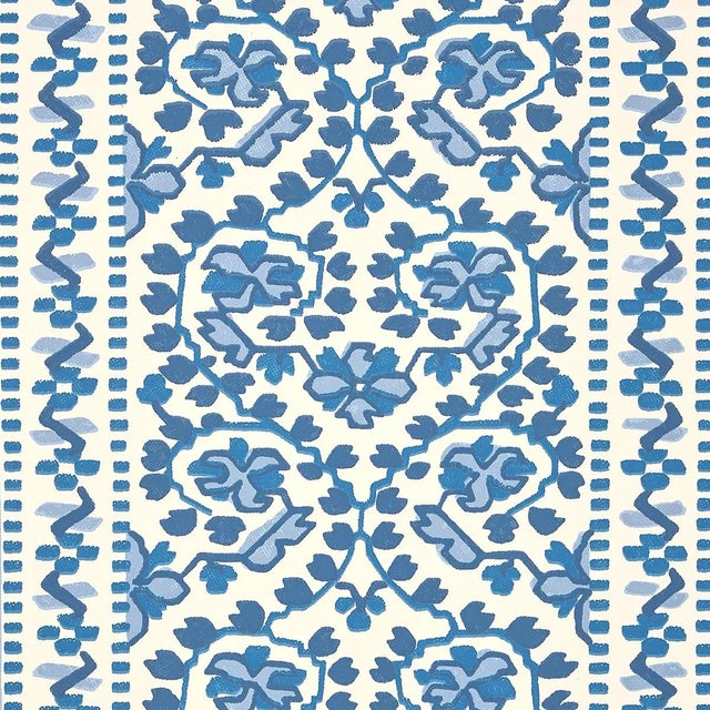 Contemporary SAMPLE - Schumacher x Mark D. Sikes Jasmine Wallpaper In Indigo For Sale - Image 3 of 4
