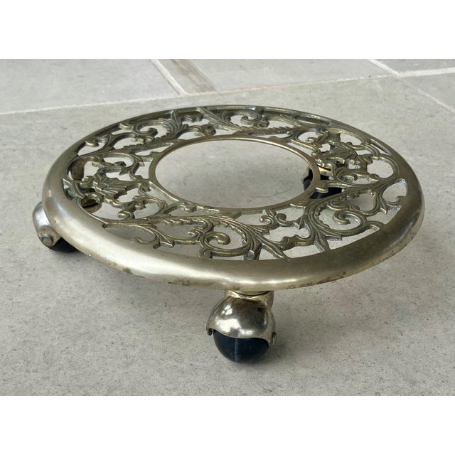 Circa 1970 Cast Brass Leaf & Vine “Filigree” Design Rolling Plant Caddy For Sale - Image 10 of 16