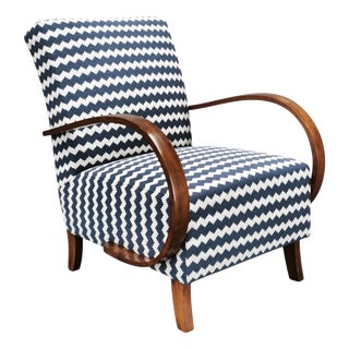 Art Deco Lounge Chair by Jindřich Halabala, Czechoslovakia, 1940s For Sale