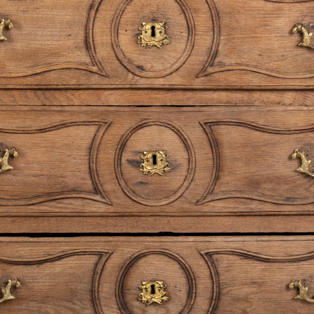 18th Century French Bleached Oak Chest of Three Drawers For Sale - Image 10 of 18