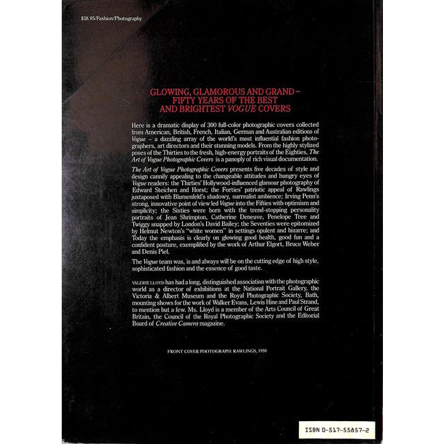 LLOYD, Valerie [222] pp. Harmony Books 1986 First American Edition 11 3/4" x 8 1/2" The Art of Vogue: Photographic Covers...