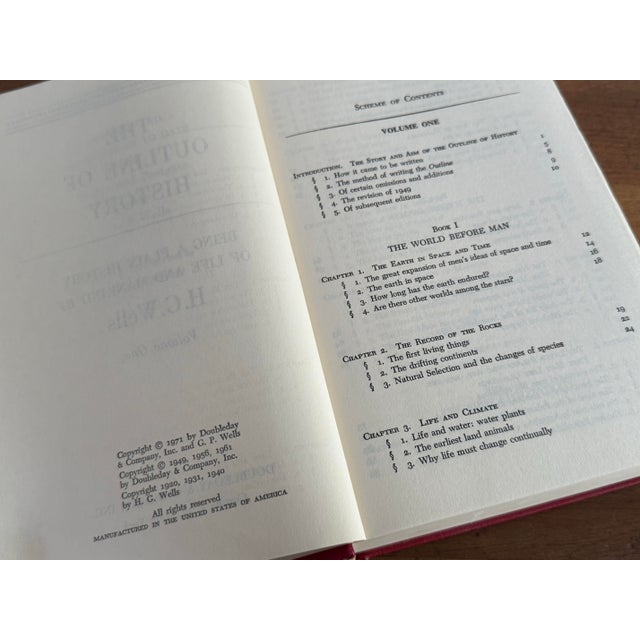 1970s H. G. Wells' "The Outline of History" Complete Set of 2 For Sale - Image 5 of 9