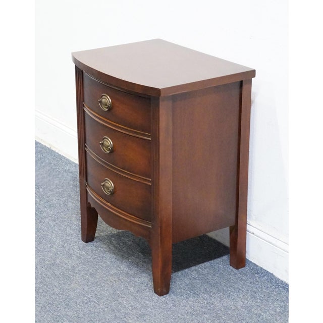 DIXIE FURNITURE Solid Mahogany Traditional Duncan Phyfe Style 20" Two Drawer Nightstand 965 26" High 20" Wide 15.25" Deep...