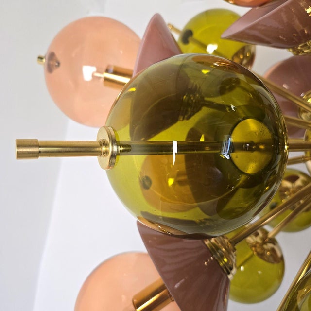 1990s Mid Century Modern Glass and Brass Sputnik Chandelier, Italy For Sale - Image 12 of 13