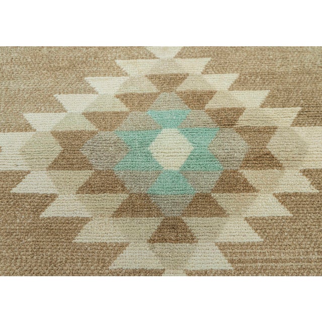 Turkish Vintage Rug 2'8" x 4'11" #20833 For Sale - Image 4 of 8