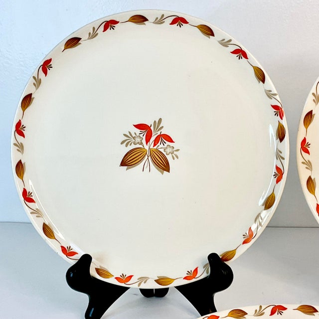1950s 1950s Vintage Boho Chic Arts & Crafts Ballerina China Dinner Plates - Set of 3. For Sale - Image 5 of 8